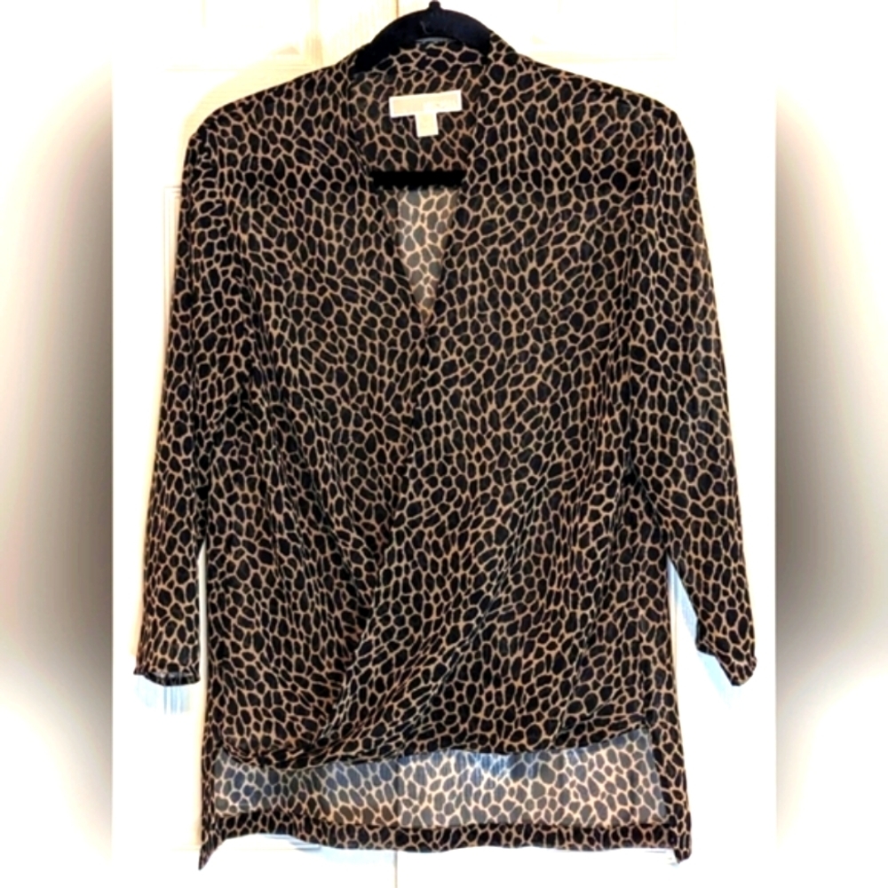5/$25 Michael Kors Cheetah Print Blouse